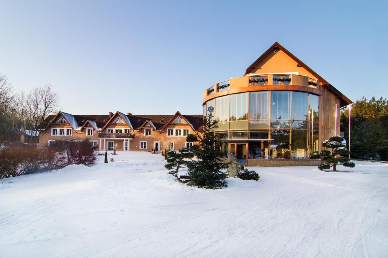 Hotel Pory Roku Czysteblota Eksteriør billede