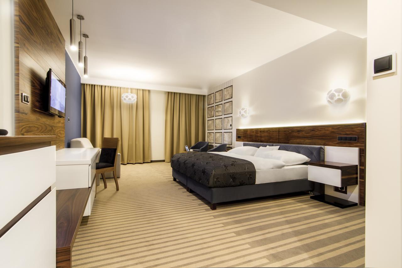 Hotel Pory Roku Czysteblota Eksteriør billede